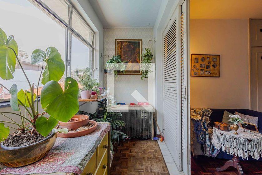 Casa à Venda – Alto de Pinheiros, 4 Quartos, 690 m² – São Paulo