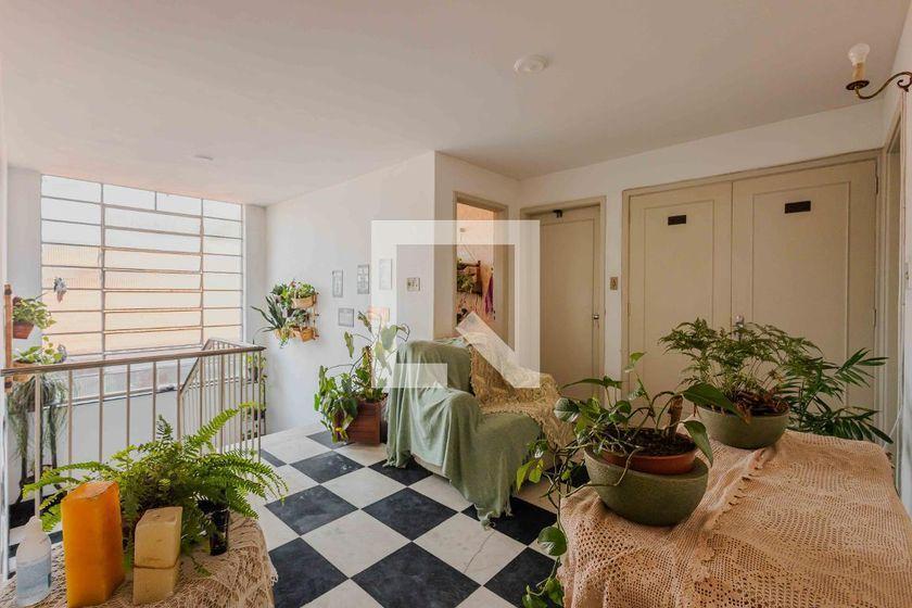 Casa à Venda – Alto de Pinheiros, 4 Quartos, 690 m² – São Paulo