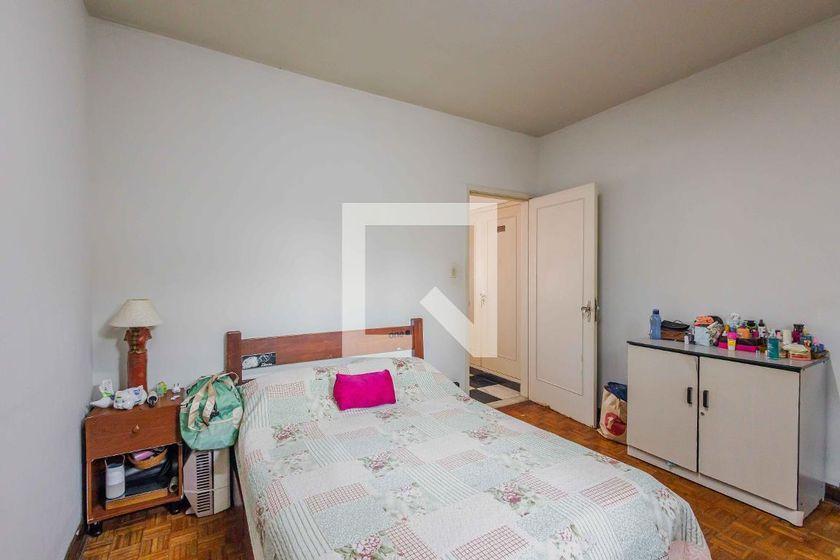 Casa à Venda – Alto de Pinheiros, 4 Quartos, 690 m² – São Paulo