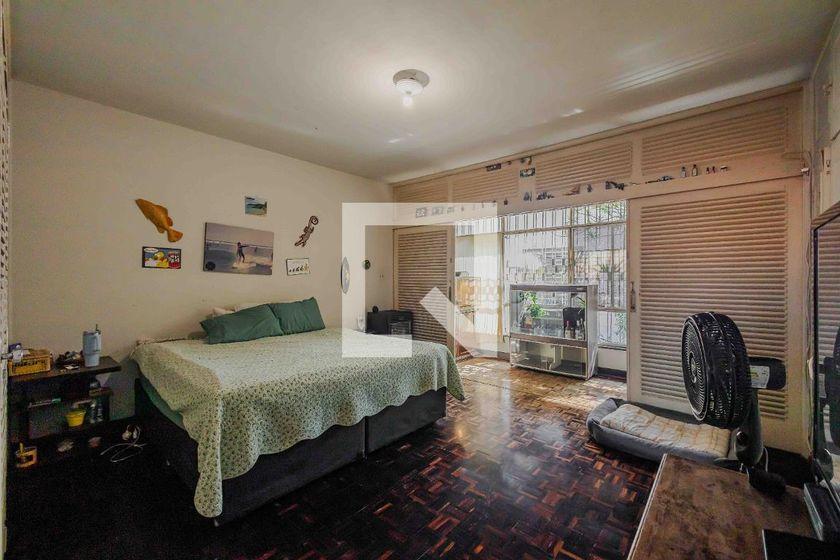 Casa à Venda – Alto de Pinheiros, 4 Quartos, 690 m² – São Paulo