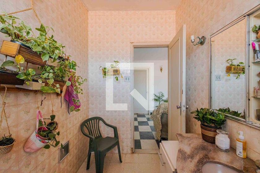 Casa à Venda – Alto de Pinheiros, 4 Quartos, 690 m² – São Paulo