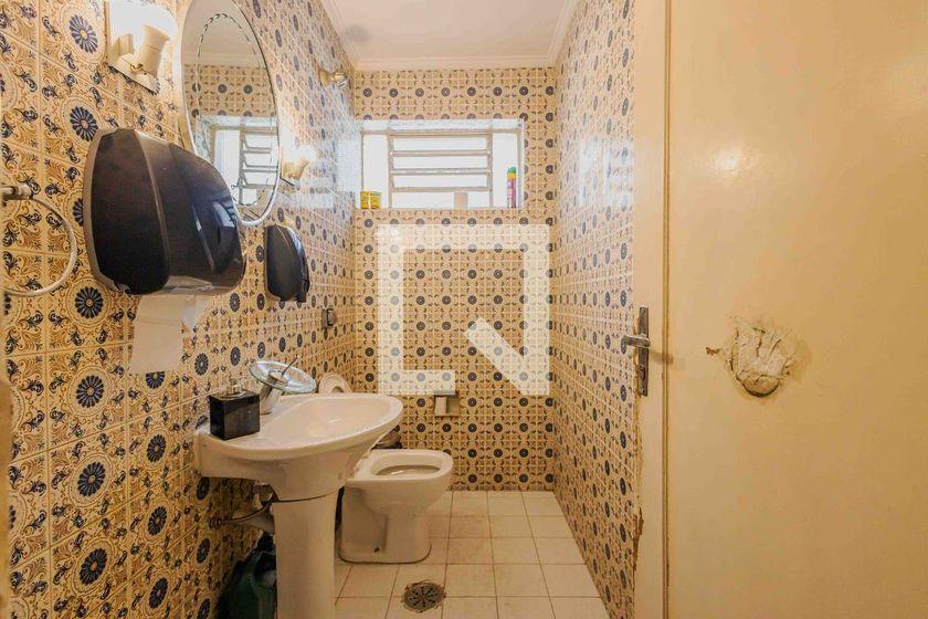 Casa à Venda – Alto de Pinheiros, 4 Quartos, 690 m² – São Paulo