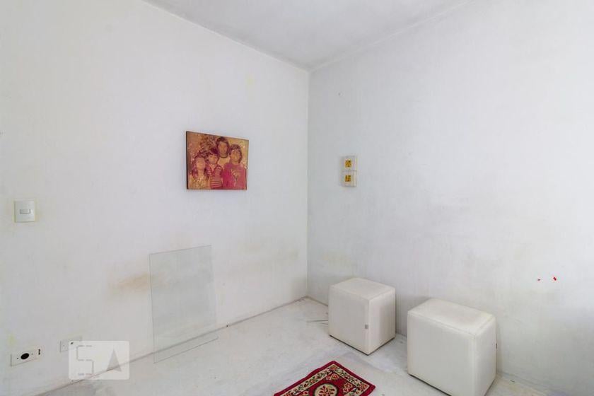 Casa à Venda – Moema, 2 Quartos, 98 m² – São Paulo
