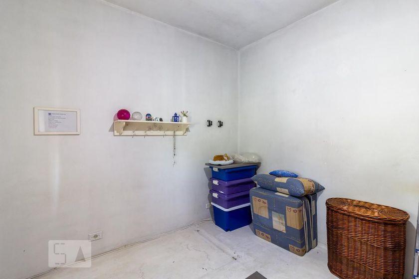 Casa à Venda – Moema, 2 Quartos, 98 m² – São Paulo