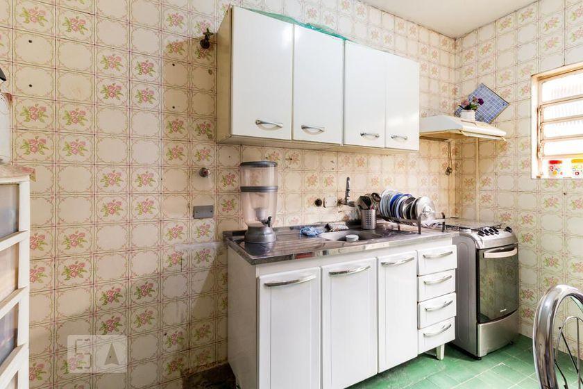 Casa à Venda – Moema, 2 Quartos, 98 m² – São Paulo