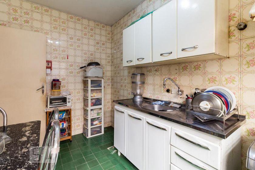 Casa à Venda – Moema, 2 Quartos, 98 m² – São Paulo