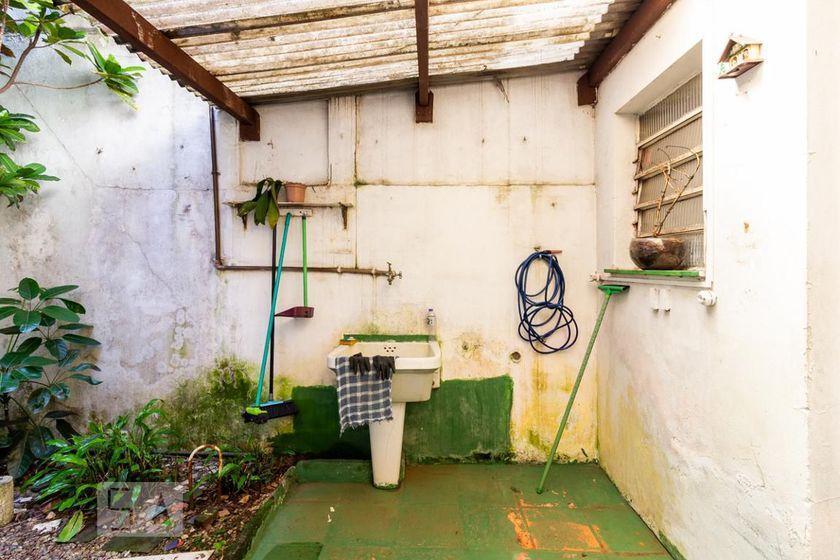 Casa à Venda – Moema, 2 Quartos, 98 m² – São Paulo