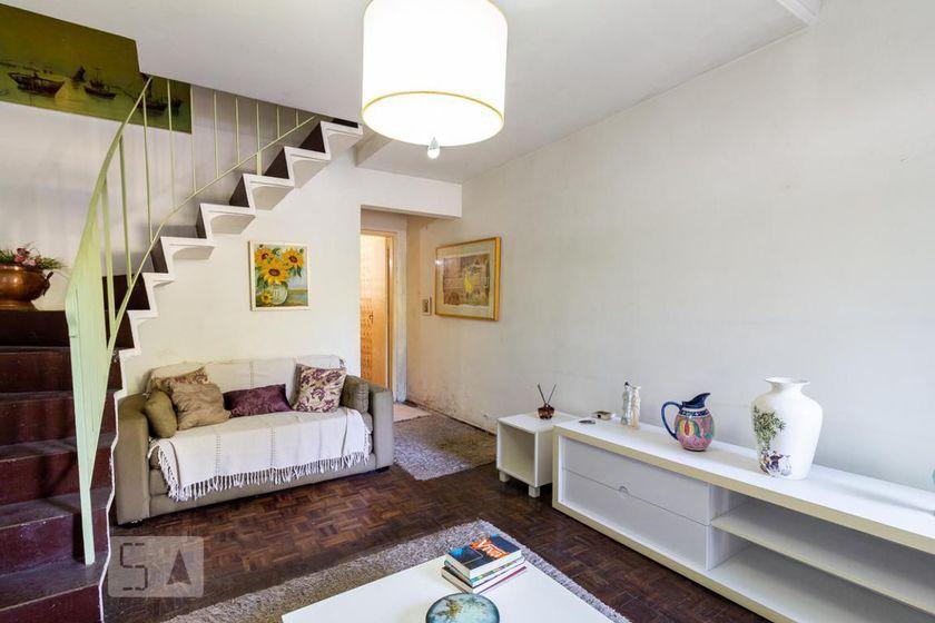 Casa à Venda – Moema, 2 Quartos, 98 m² – São Paulo