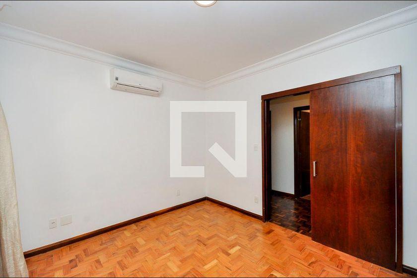 Apartamento à Venda – Jardim Paulista, 4 Quartos, 277 m² – São Paulo