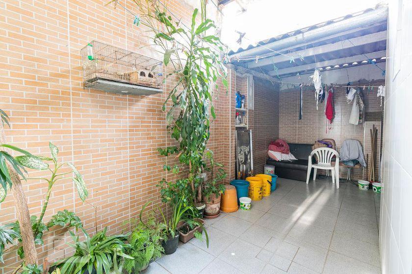 Casa à Venda – Tatuapé, 2 Quartos, 100 m² – São Paulo