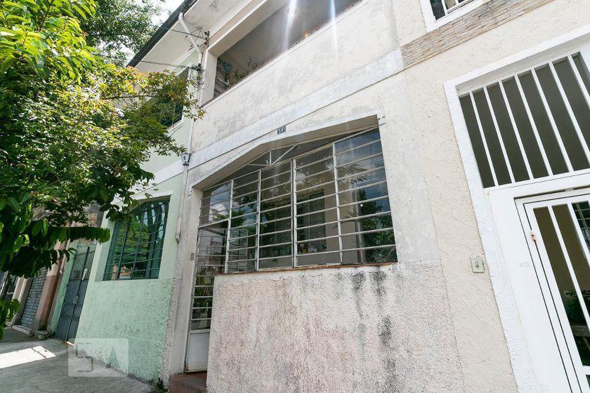 Casa à Venda – Tatuapé, 2 Quartos, 100 m² – São Paulo