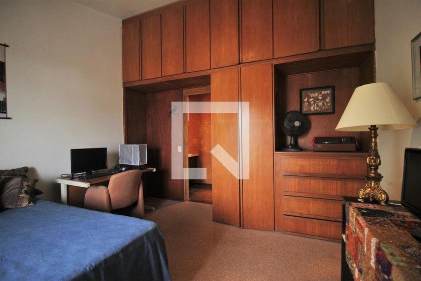 Casa à Venda – Cidade Jardim, 6 Quartos, 650 m² – São Paulo