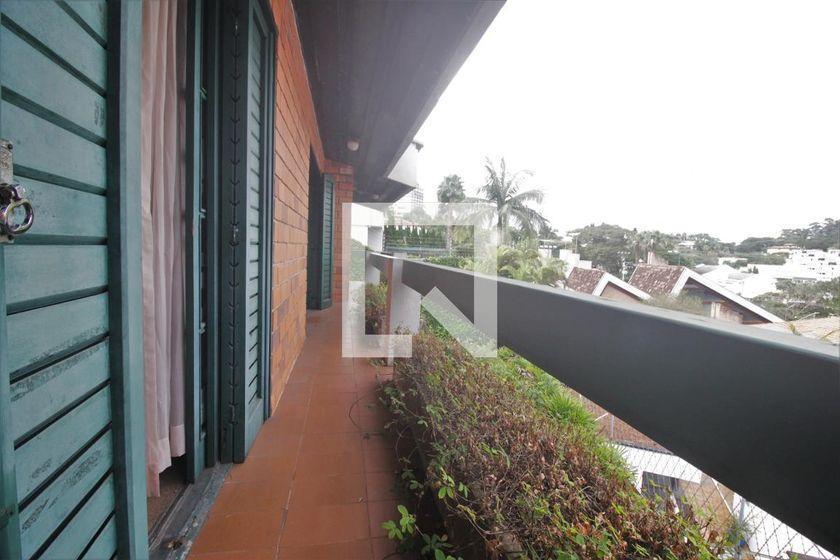 Casa à Venda – Cidade Jardim, 6 Quartos, 650 m² – São Paulo