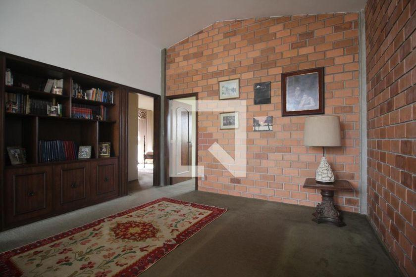 Casa à Venda – Cidade Jardim, 6 Quartos, 650 m² – São Paulo
