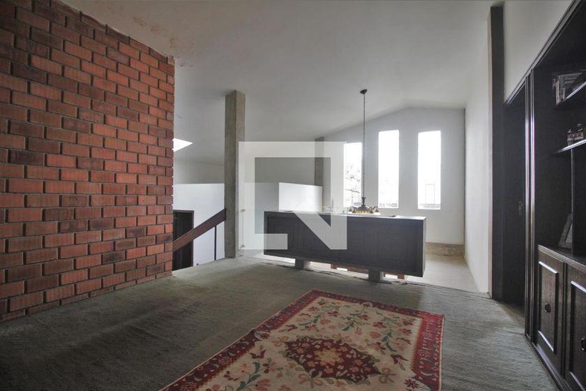 Casa à Venda – Cidade Jardim, 6 Quartos, 650 m² – São Paulo