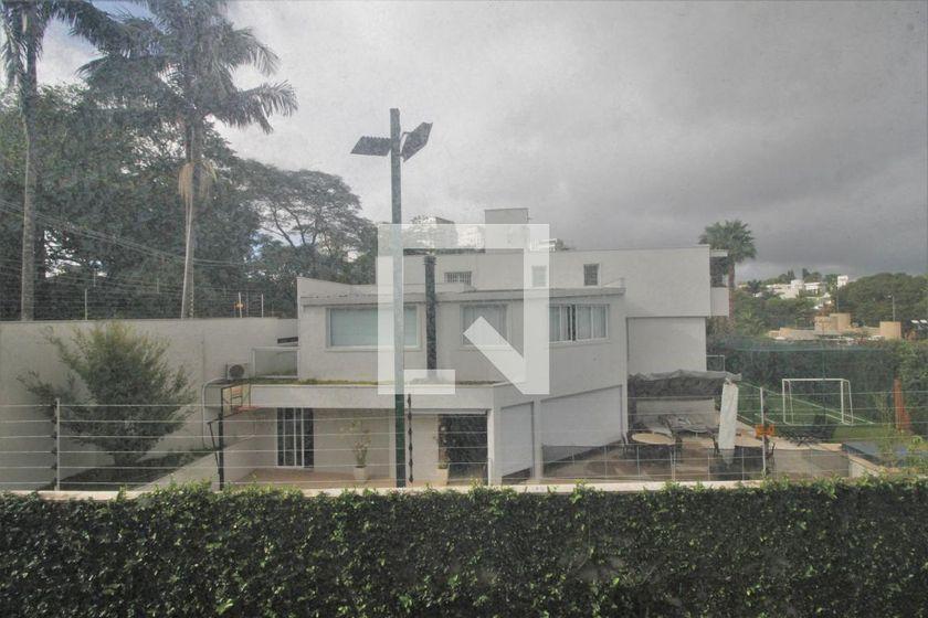 Casa à Venda – Cidade Jardim, 6 Quartos, 650 m² – São Paulo