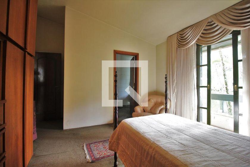 Casa à Venda – Cidade Jardim, 6 Quartos, 650 m² – São Paulo