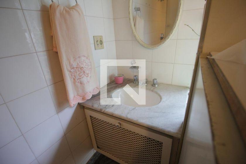 Casa à Venda – Cidade Jardim, 6 Quartos, 650 m² – São Paulo
