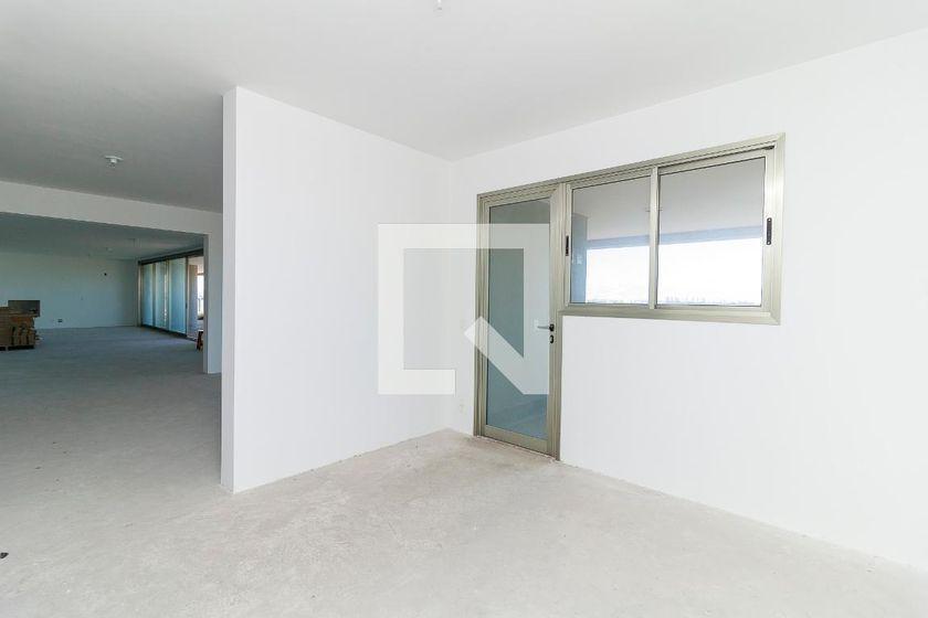 Apartamento à Venda – Campo Belo, 4 Quartos, 485 m² – São Paulo