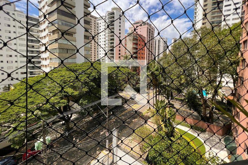 Apartamento à Venda – Moema, 4 Quartos, 357 m² – São Paulo