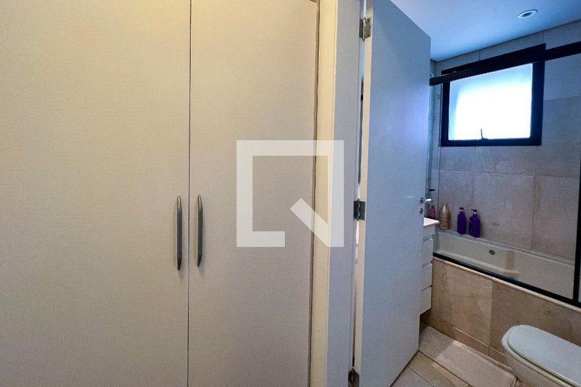 Apartamento à Venda – Moema, 4 Quartos, 357 m² – São Paulo