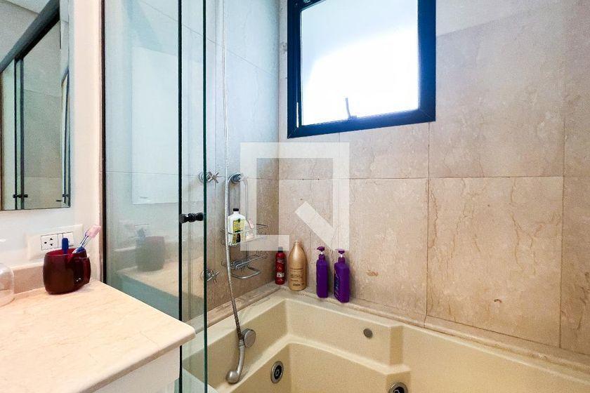 Apartamento à Venda – Moema, 4 Quartos, 357 m² – São Paulo