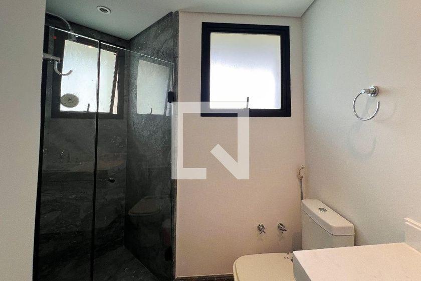 Apartamento à Venda – Moema, 4 Quartos, 357 m² – São Paulo