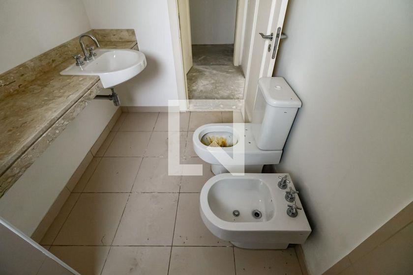 Apartamento à Venda – Panamby, 7 Quartos, 425 m² – São Paulo