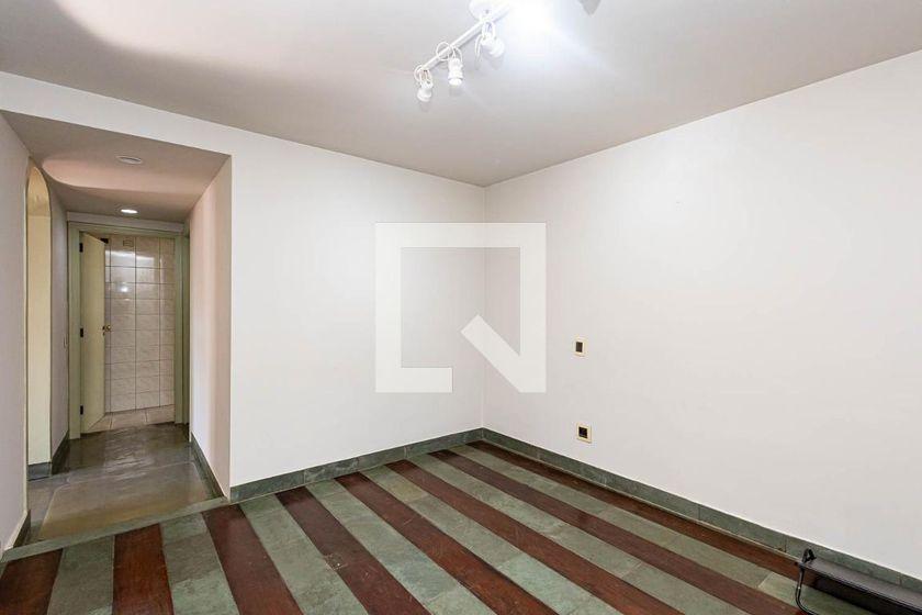 Apartamento à Venda – Bela Vista, 3 Quartos, 300 m² – São Paulo