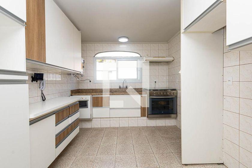 Apartamento à Venda – Bela Vista, 3 Quartos, 300 m² – São Paulo