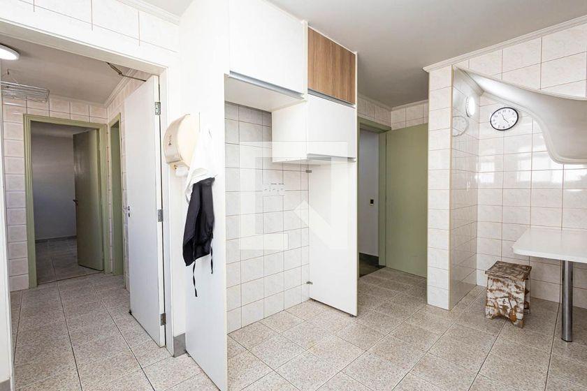 Apartamento à Venda – Bela Vista, 3 Quartos, 300 m² – São Paulo