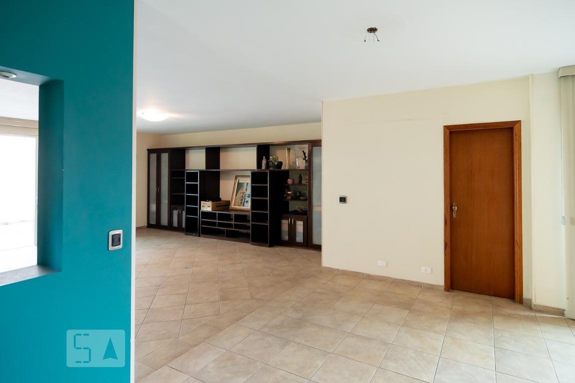 Casa à Venda – Campo Belo, 4 Quartos, 600 m² – São Paulo