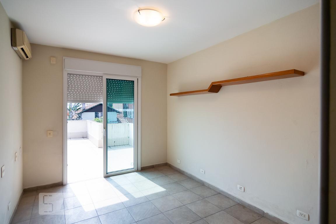 Casa à Venda – Campo Belo, 4 Quartos, 600 m² – São Paulo
