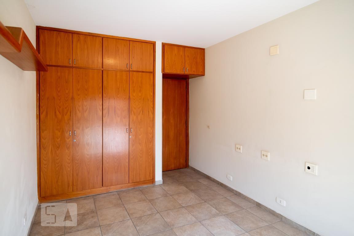 Casa à Venda – Campo Belo, 4 Quartos, 600 m² – São Paulo