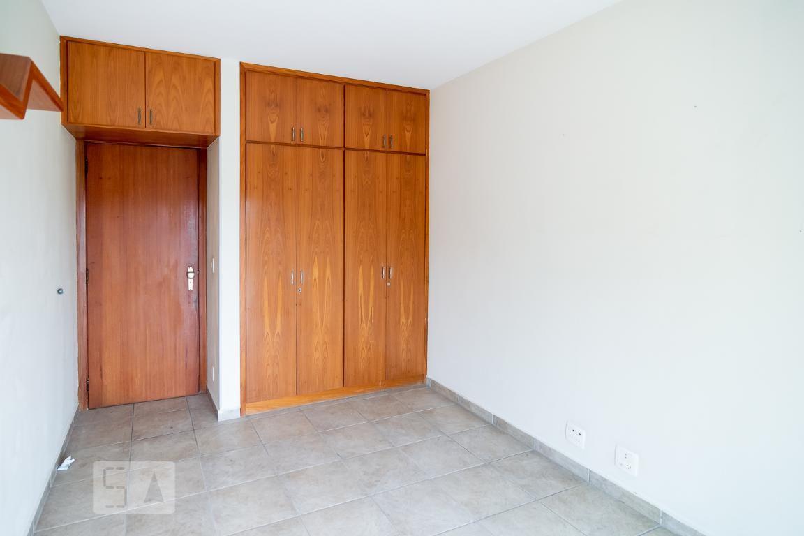 Casa à Venda – Campo Belo, 4 Quartos, 600 m² – São Paulo