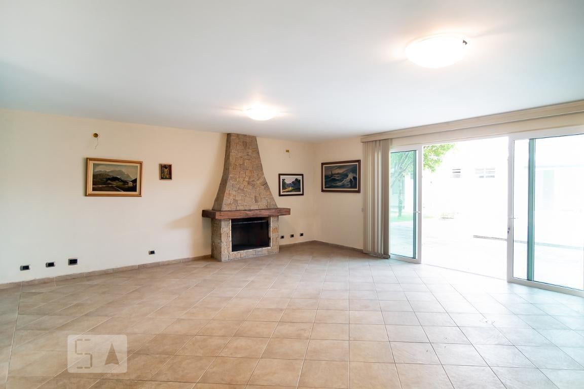 Casa à Venda – Campo Belo, 4 Quartos, 600 m² – São Paulo