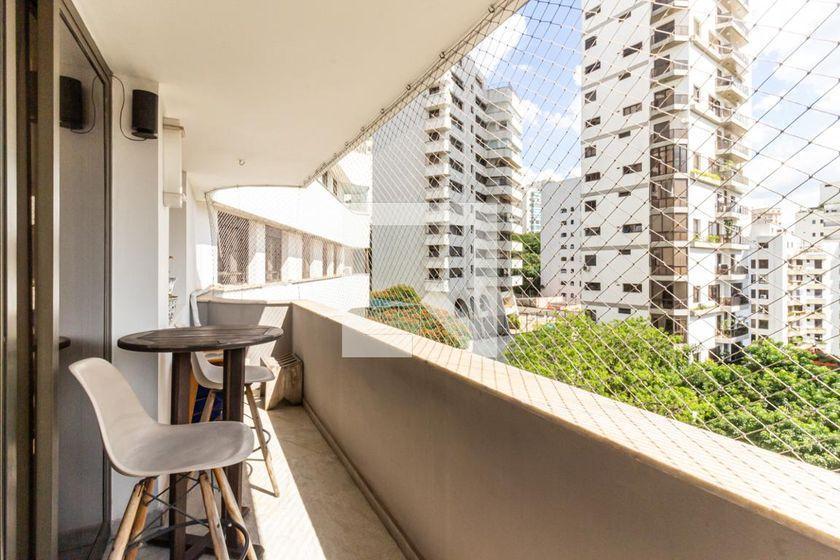 Apartamento à Venda – Pacaembu, 3 Quartos, 306 m² – São Paulo