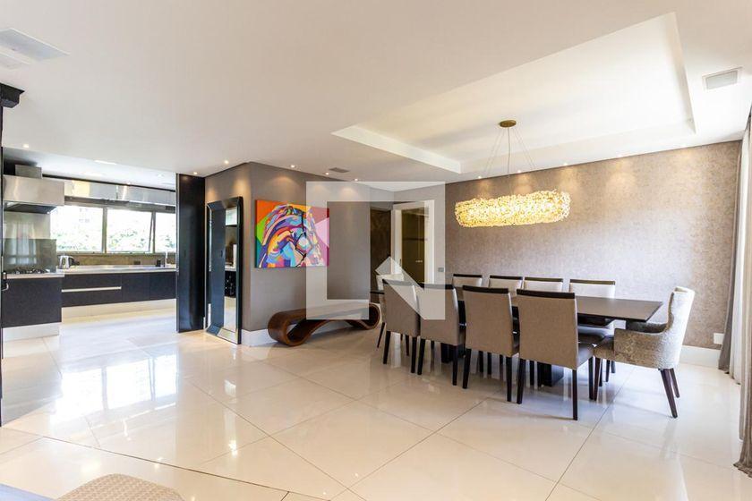 Apartamento à Venda – Pacaembu, 3 Quartos, 306 m² – São Paulo