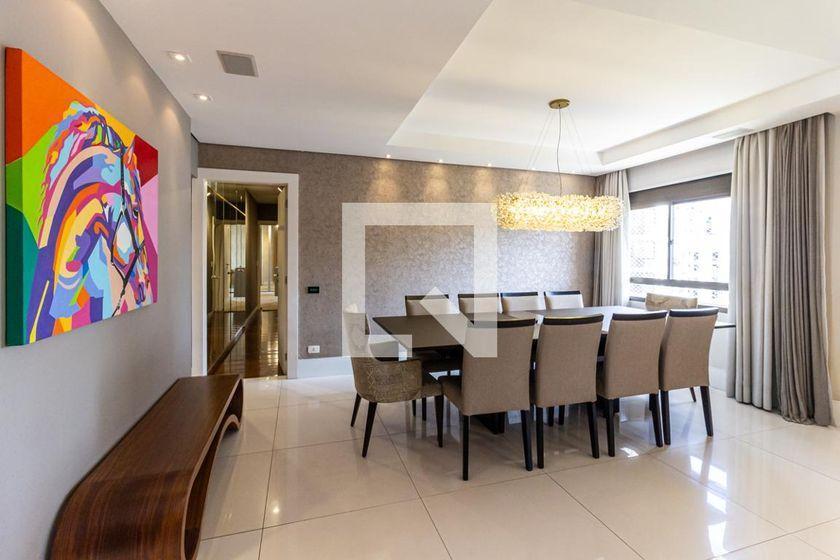 Apartamento à Venda – Pacaembu, 3 Quartos, 306 m² – São Paulo
