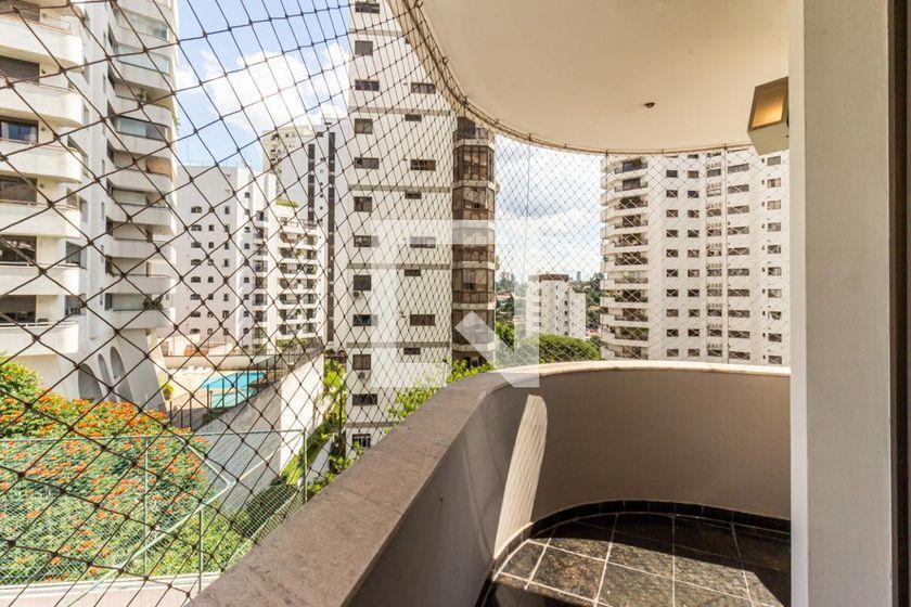 Apartamento à Venda – Pacaembu, 3 Quartos, 306 m² – São Paulo