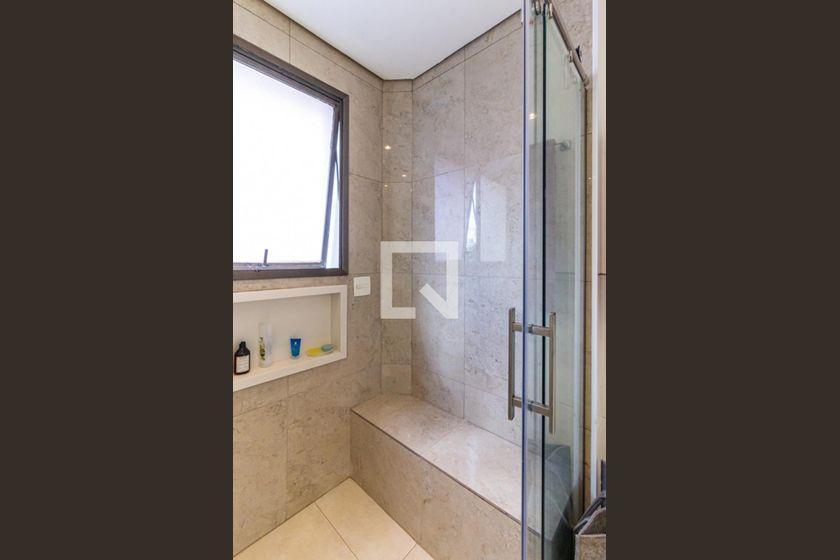 Apartamento à Venda – Pacaembu, 3 Quartos, 306 m² – São Paulo