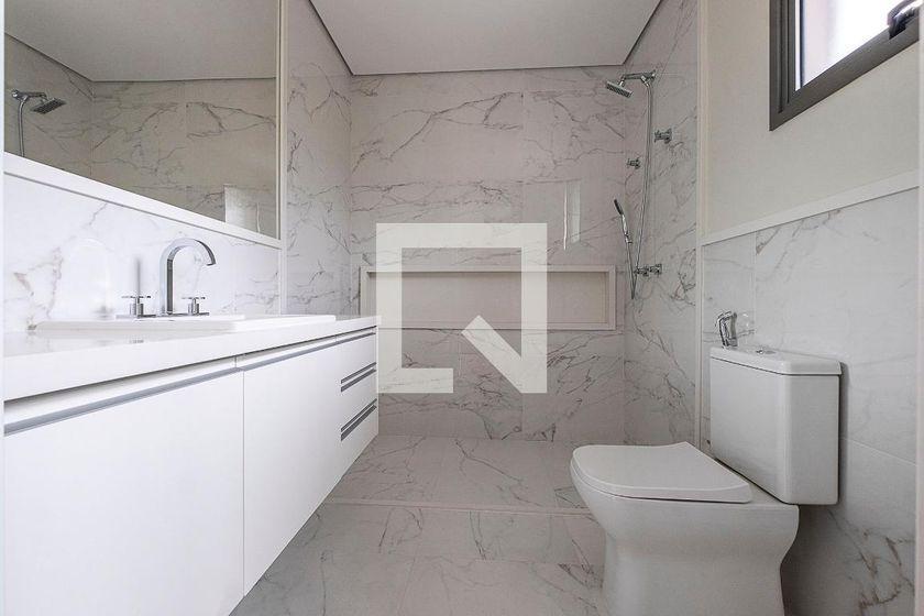 Casa à Venda – Alto de Pinheiros, 5 Quartos, 370 m² – São Paulo