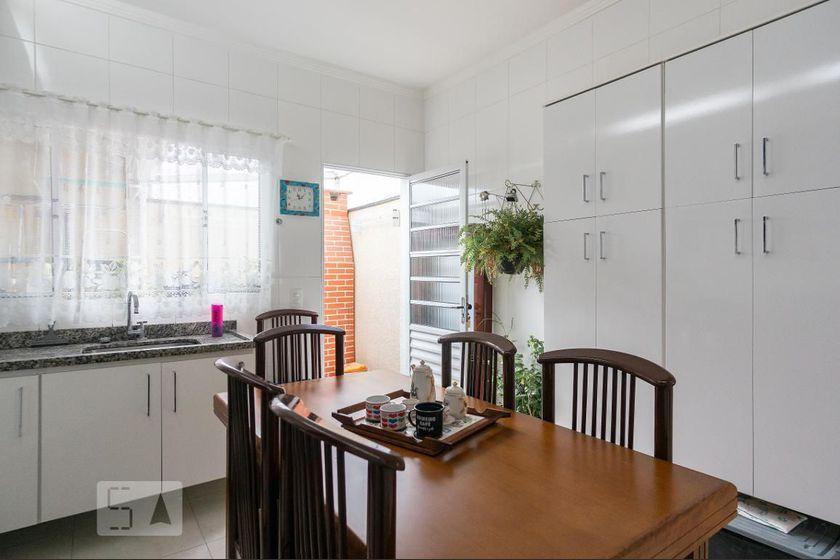 Casa à Venda – Santana, 2 Quartos, 97 m² – São Paulo