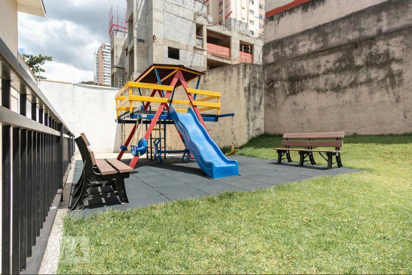 Casa à Venda – Santana, 2 Quartos, 97 m² – São Paulo
