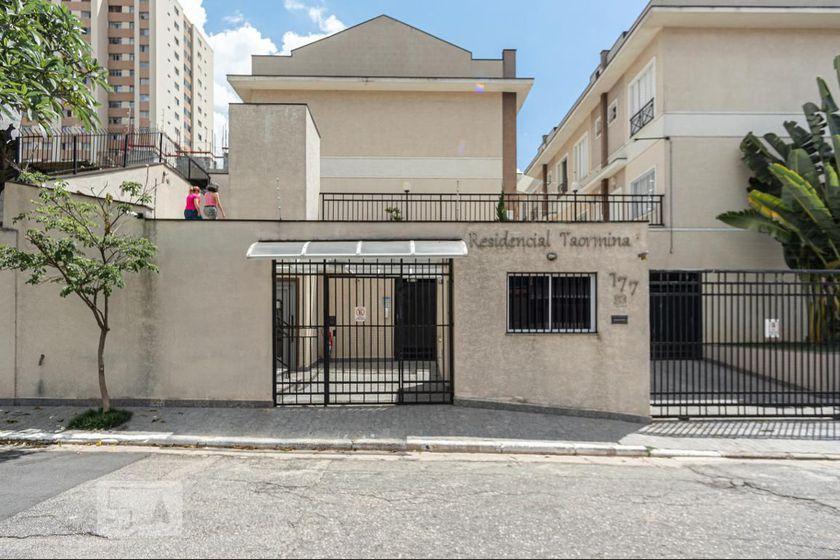 Casa à Venda – Santana, 2 Quartos, 97 m² – São Paulo