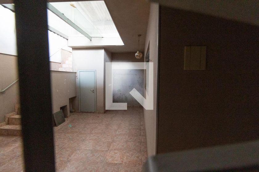 Casa à Venda – Lauzane Paulista, 2 Quartos, 100 m² – São Paulo