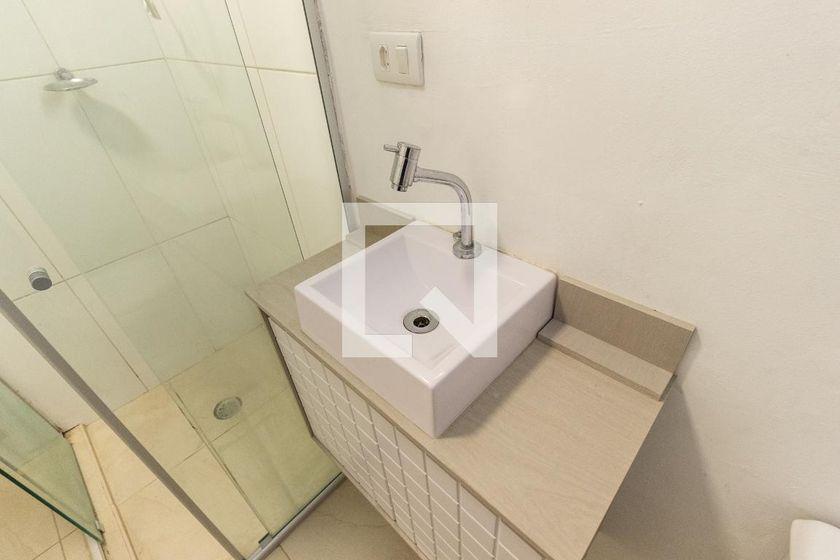 Casa à Venda – Santana, 2 Quartos, 80 m² – São Paulo