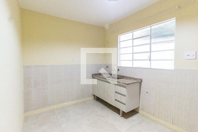 Casa à Venda – Santana, 2 Quartos, 80 m² – São Paulo