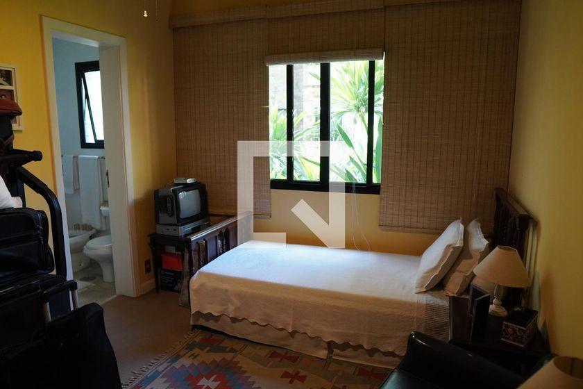 Apartamento à Venda – Panamby, 4 Quartos, 770 m² – São Paulo