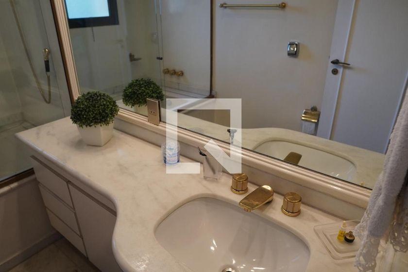 Apartamento à Venda – Panamby, 4 Quartos, 770 m² – São Paulo